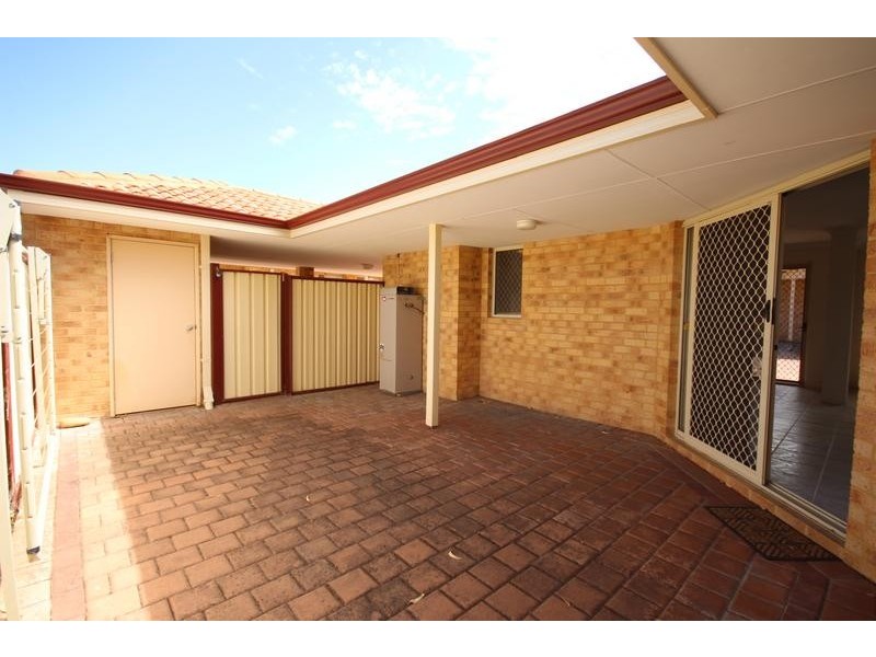 6/278 Wharf Street, Queens Park WA 6107