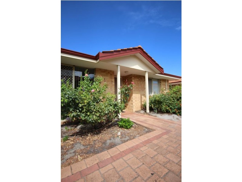 6/278 Wharf Street, Queens Park WA 6107