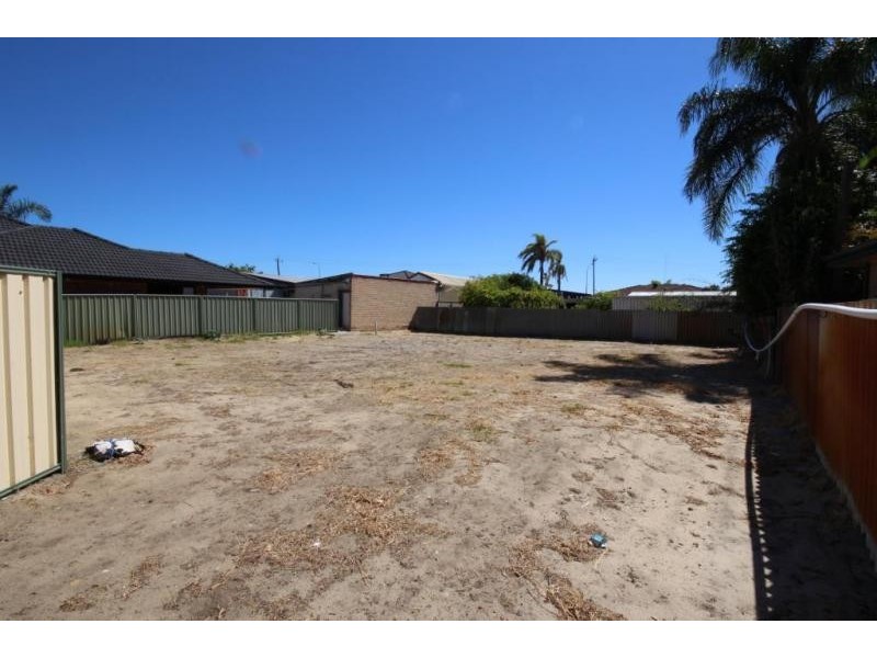 56a Hartfield Street, Queens Park WA 6107