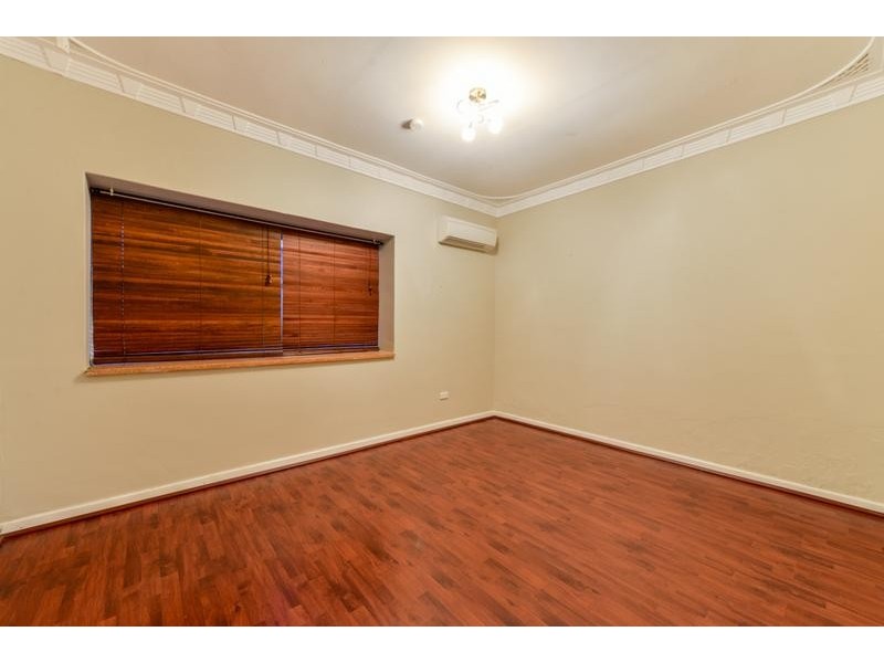 6 Rosa Place, Spearwood WA 6163