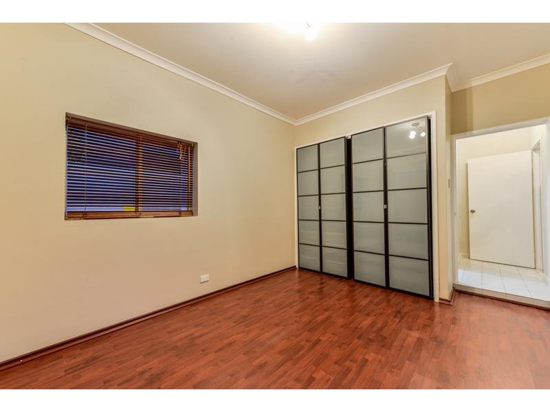 6 Rosa Place, Spearwood WA 6163