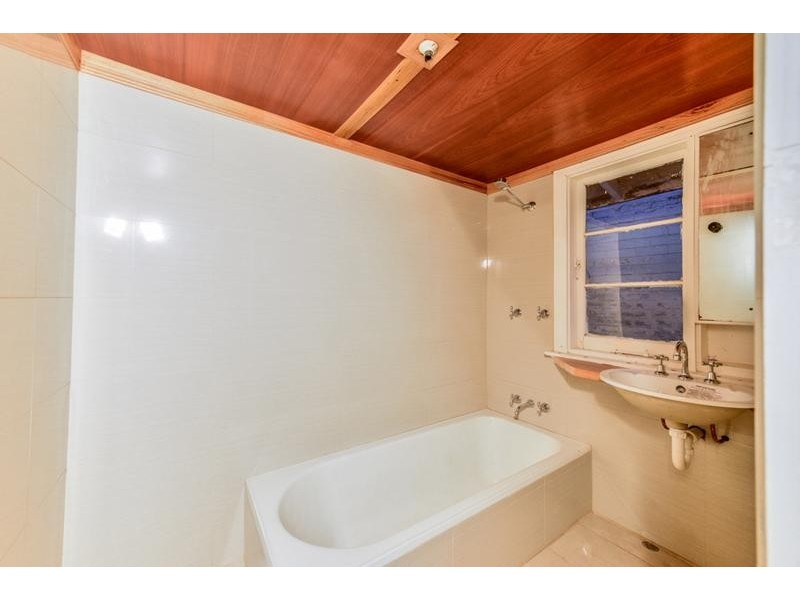 6 Rosa Place, Spearwood WA 6163