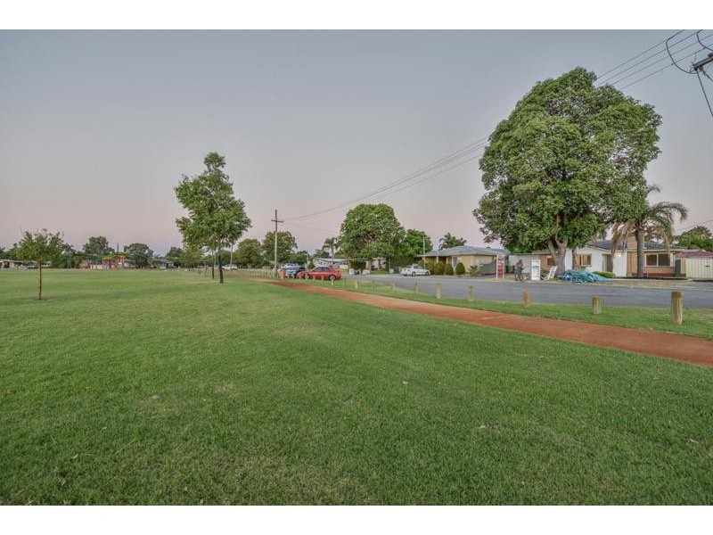 50 Dudley Road, Kenwick WA 6107