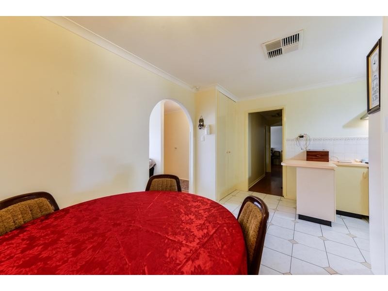 16 Cosmos Street, East Cannington WA 6107