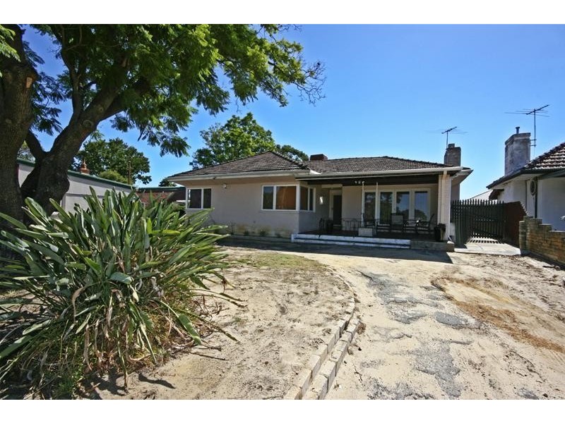 126 Gerard Street, East Cannington WA 6107