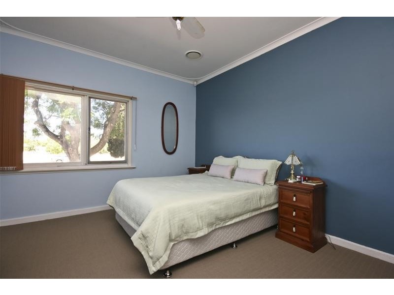 126 Gerard Street, East Cannington WA 6107