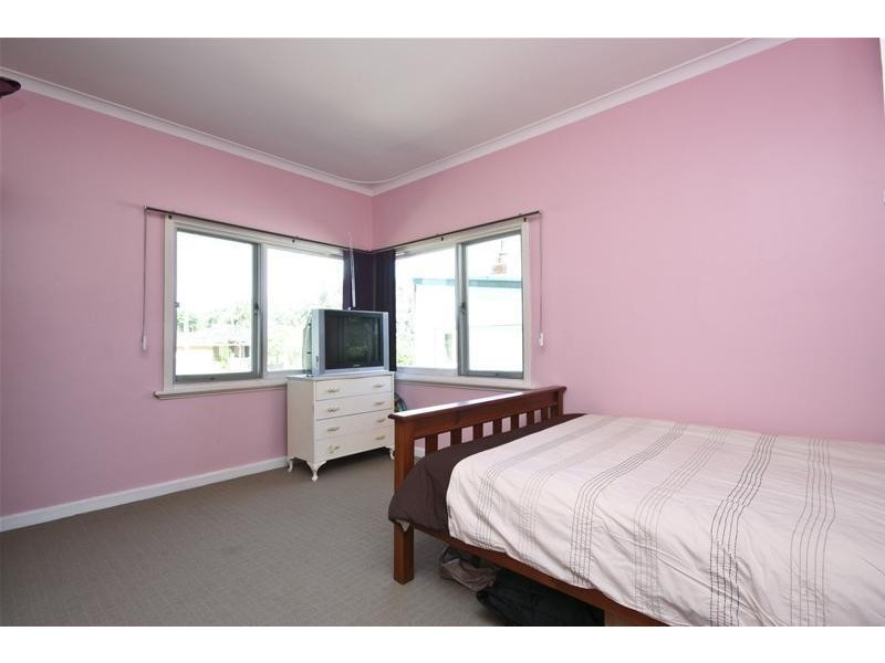 126 Gerard Street, East Cannington WA 6107