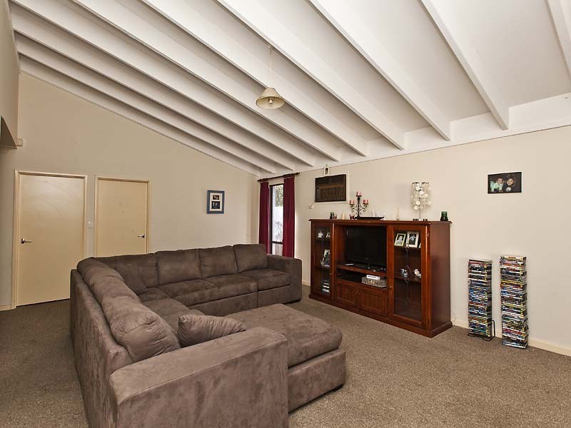 30 Doorigo Road, Armadale WA 6112