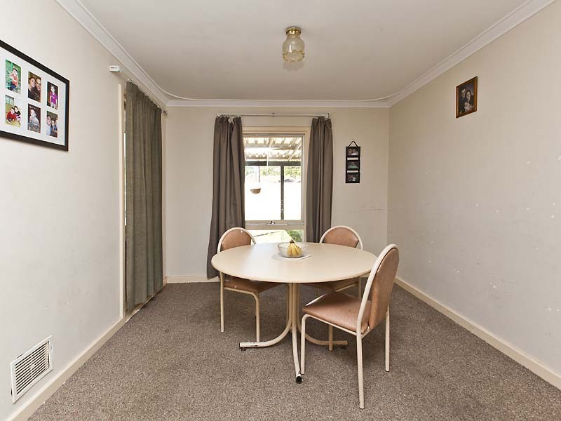 30 Doorigo Road, Armadale WA 6112