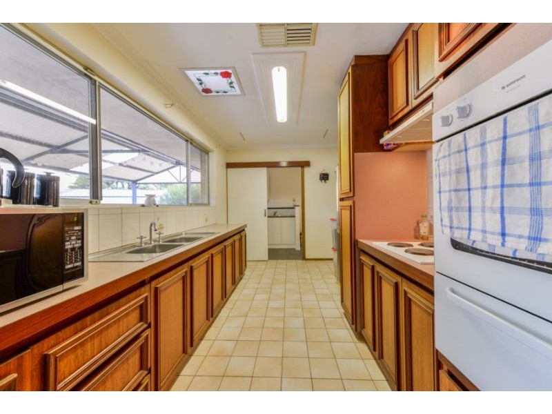 307 Kalamunda Road, Maida Vale WA 6057