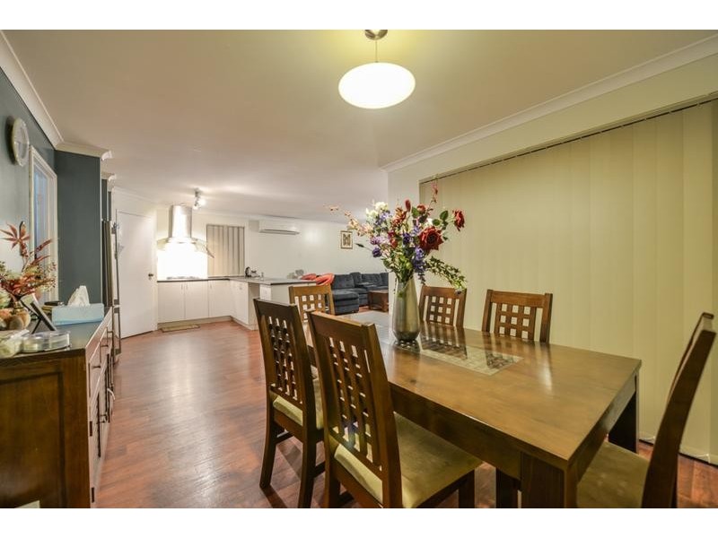 46 Serisier Parkway, Queens Park WA 6107