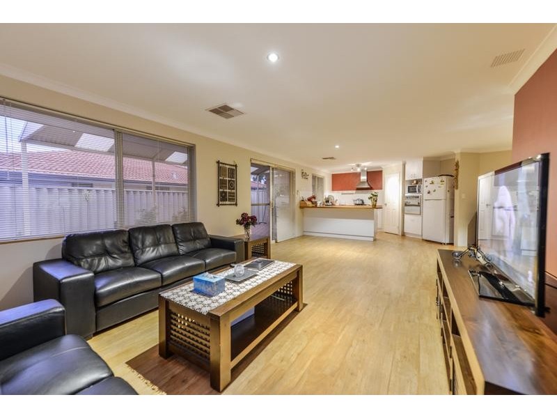 19 Osten Drive, Langford WA 6147