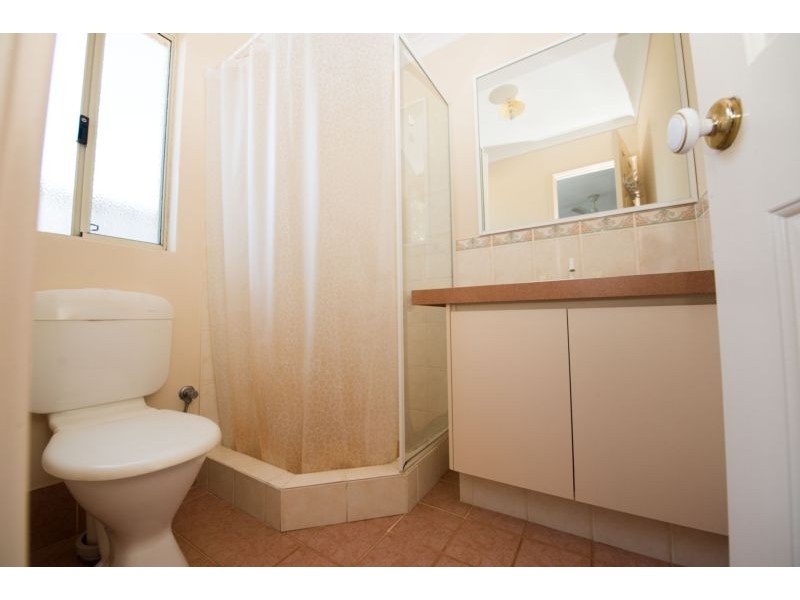 4/36 Queen Street, Bentley WA 6102