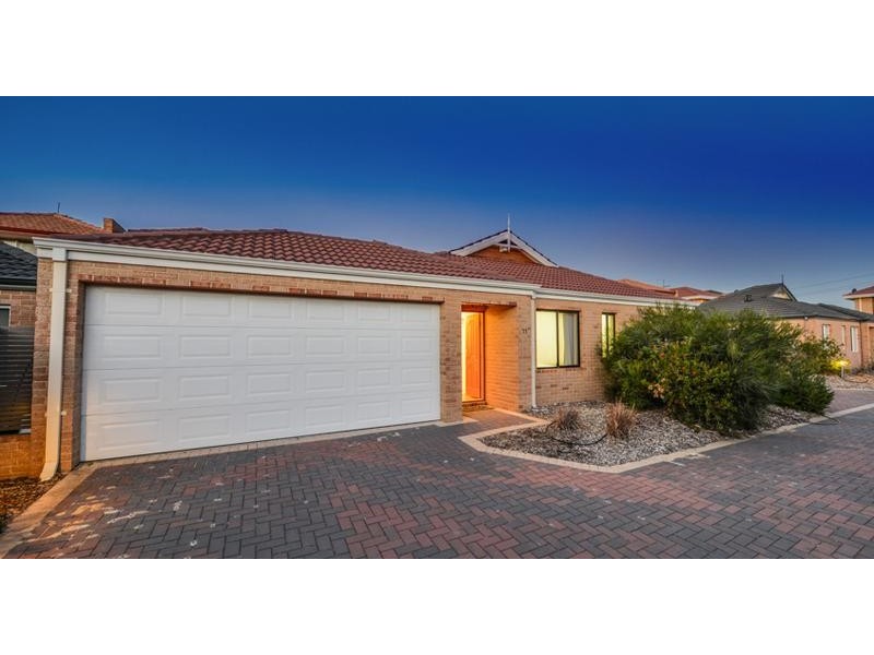 11/35 Henry Street, East Cannington WA 6107