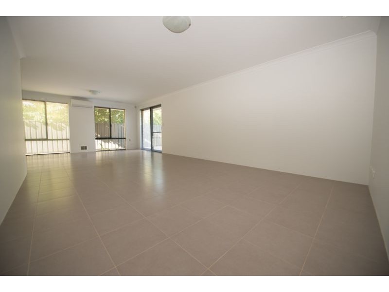 6C Lacey Street, Beckenham WA 6107