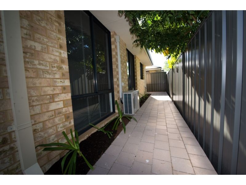 6C Lacey Street, Beckenham WA 6107