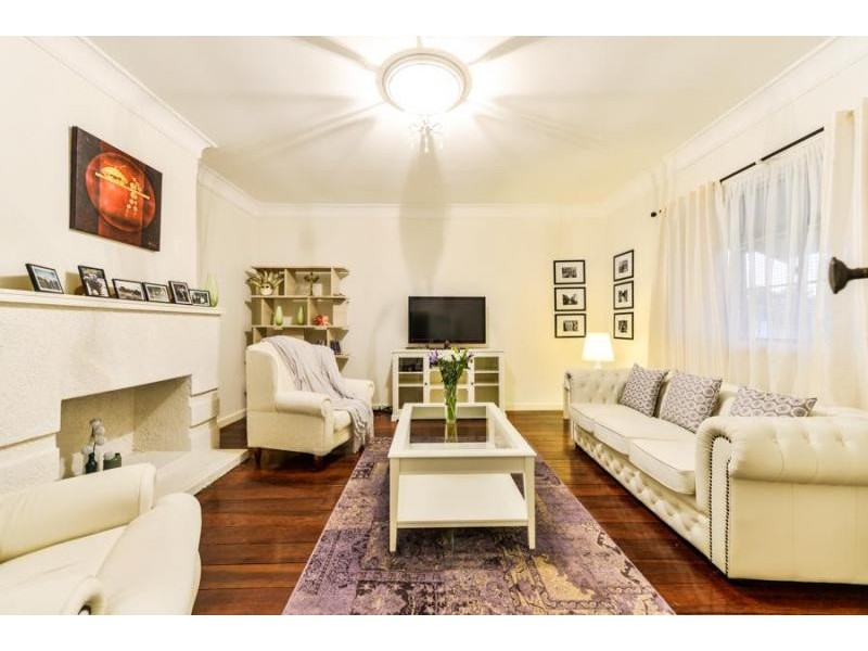 55 Redcliffe Street, East Cannington WA 6107