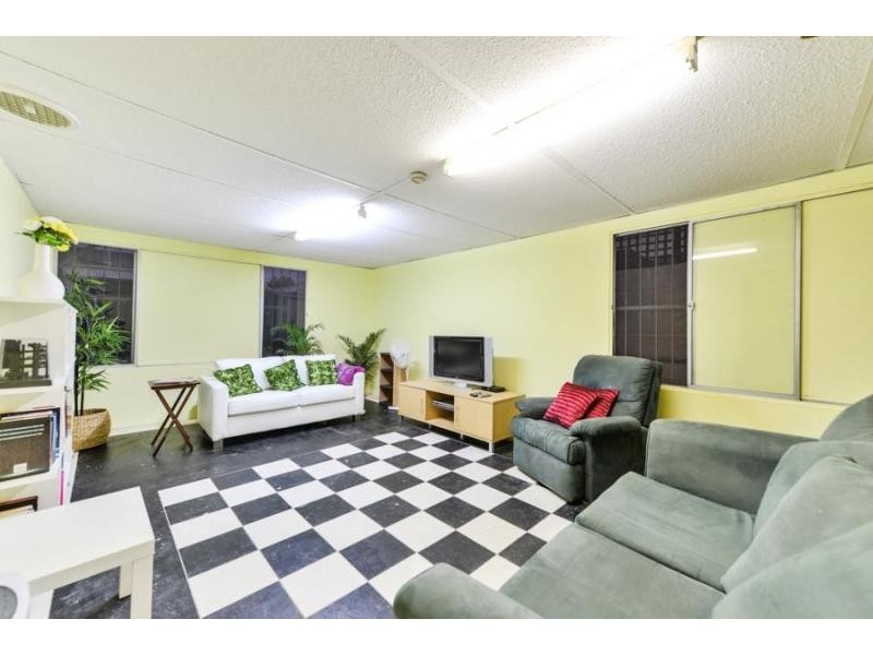 55 Redcliffe Street, East Cannington WA 6107