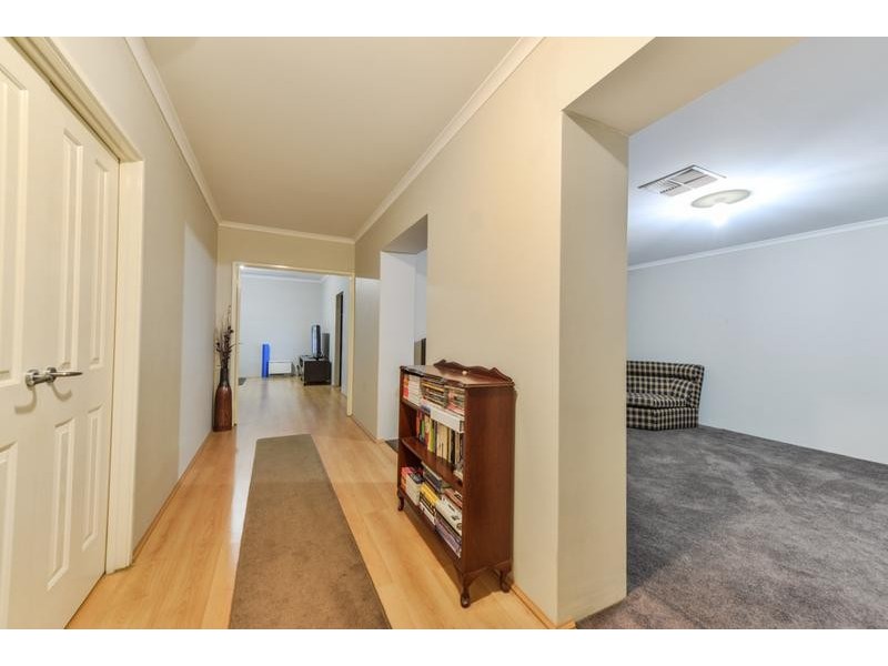 4 Casablanca Avenue, Southern River WA 6110