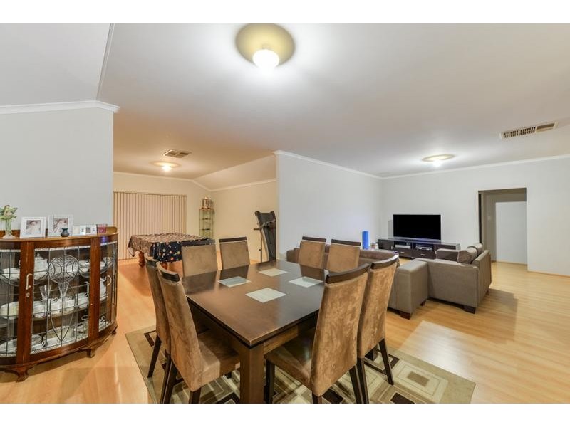 4 Casablanca Avenue, Southern River WA 6110