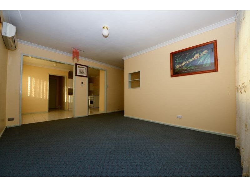 100 Luyer Avenue, Cannington WA 6107