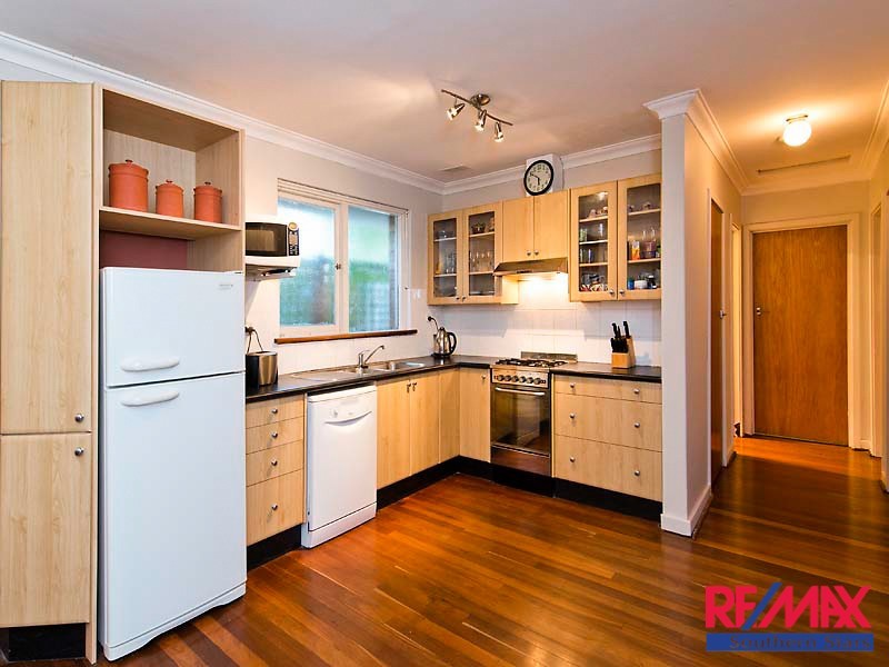 18A Chiswick Street, Riverton WA 6148