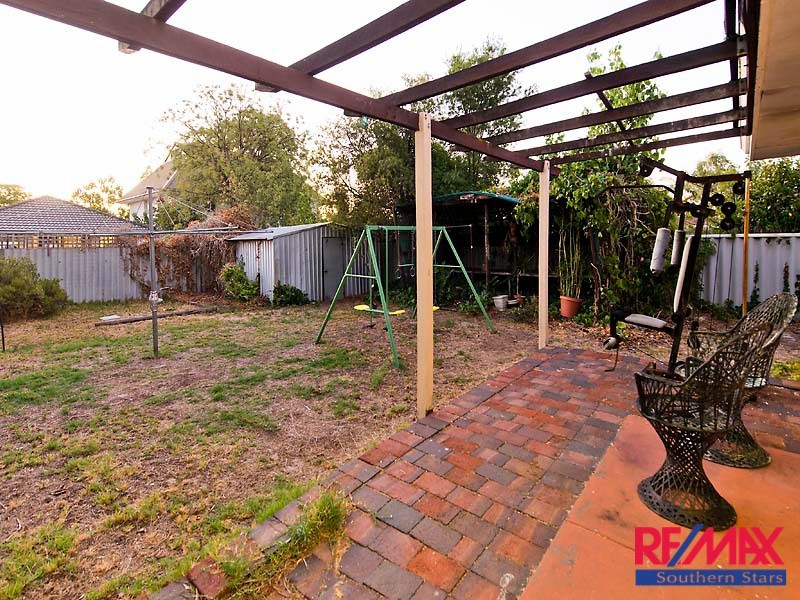 18A Chiswick Street, Riverton WA 6148