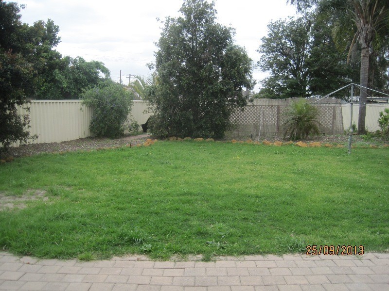 26 Streatham Street, Beckenham WA 6107