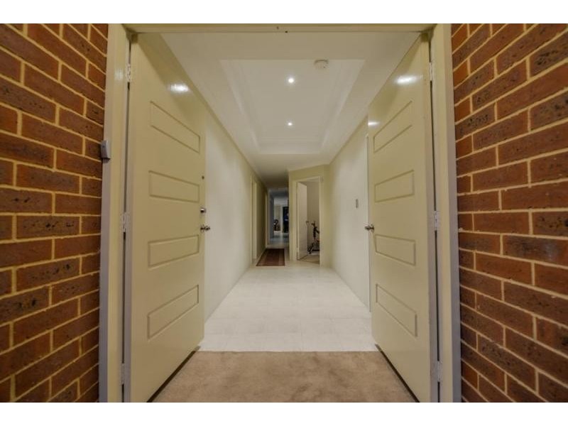 8 Crossley Way, Harrisdale WA 6112