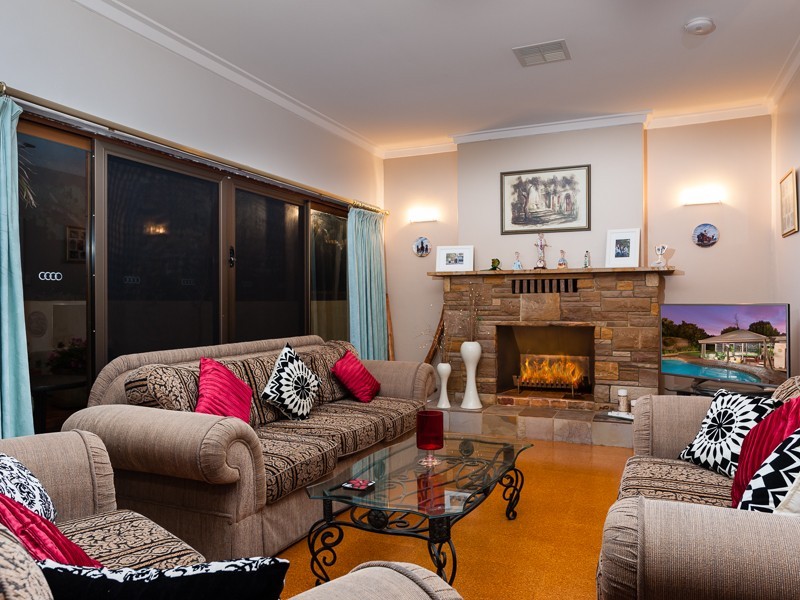 243 Anzac Terrace, Bayswater WA 6053