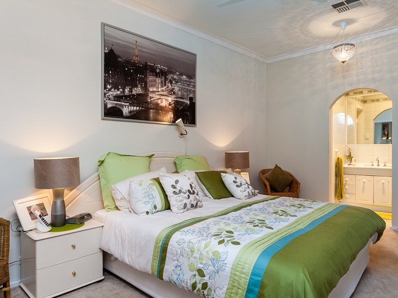 243 Anzac Terrace, Bayswater WA 6053