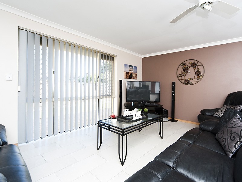6 Aroona Way, Maddington WA 6109