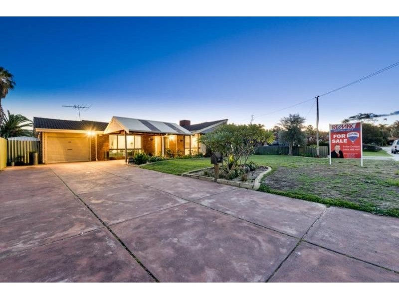 26 Vinca Way, Forrestfield WA 6058