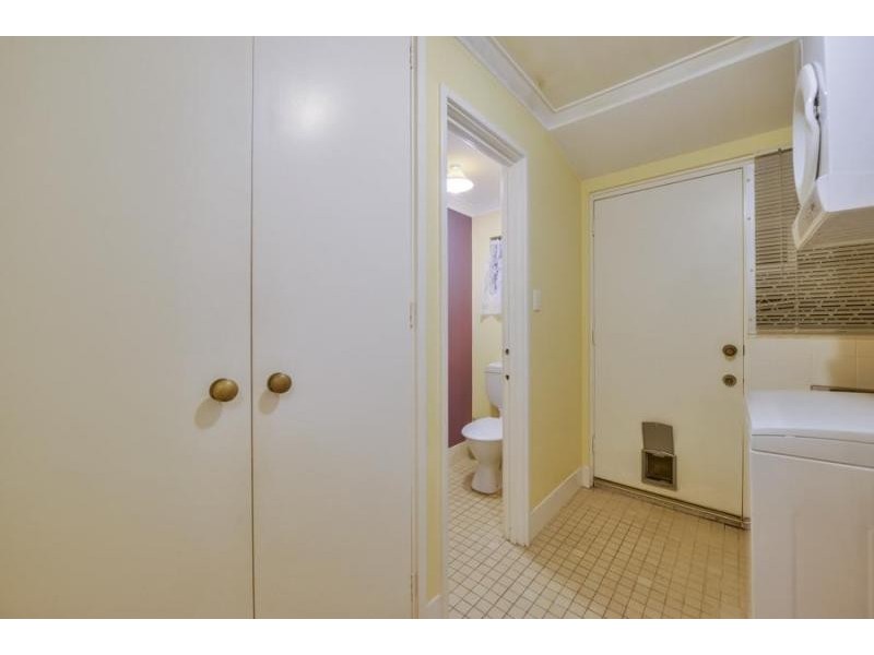 26 Vinca Way, Forrestfield WA 6058