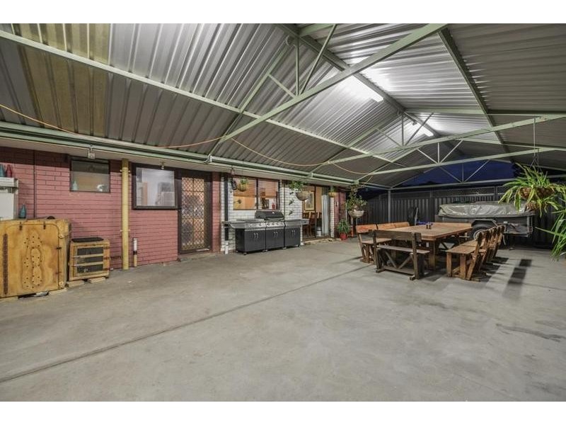 3 Stellar Court, Beckenham WA 6107