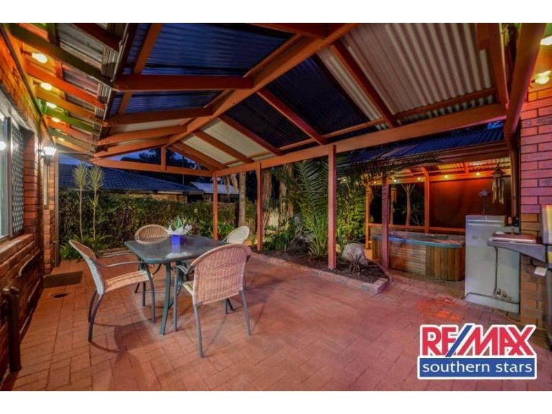 7 Marlock Court, Forrestfield WA 6058