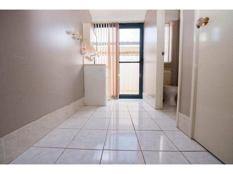 83 Harpenden Street, Huntingdale WA 6110