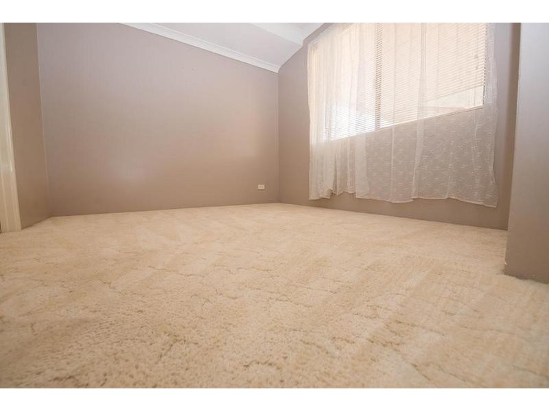 83 Harpenden Street, Huntingdale WA 6110