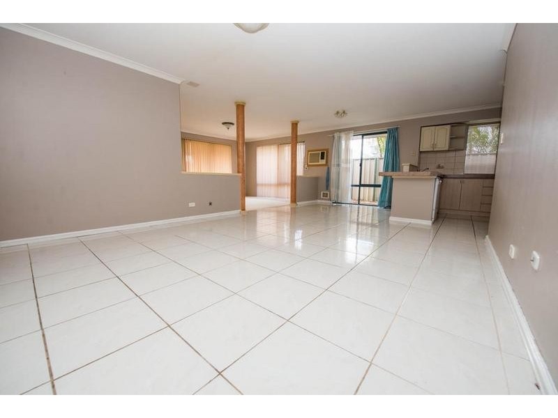 83 Harpenden Street, Huntingdale WA 6110