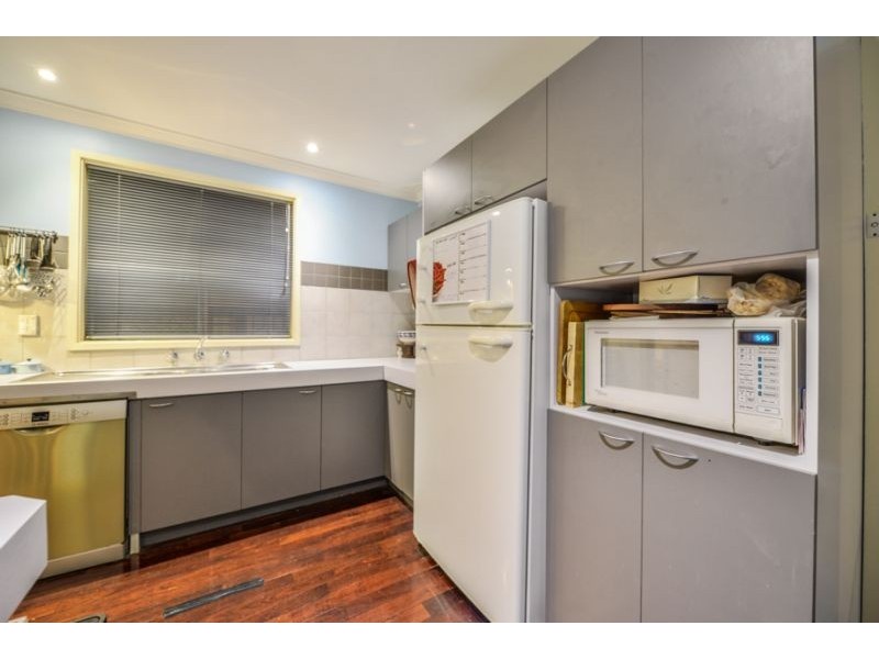 28 Fitzroy Street, Queens Park WA 6107