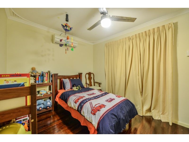 28 Fitzroy Street, Queens Park WA 6107