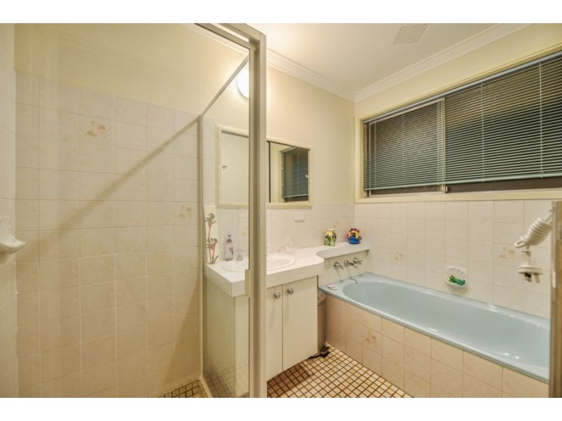 28 Fitzroy Street, Queens Park WA 6107