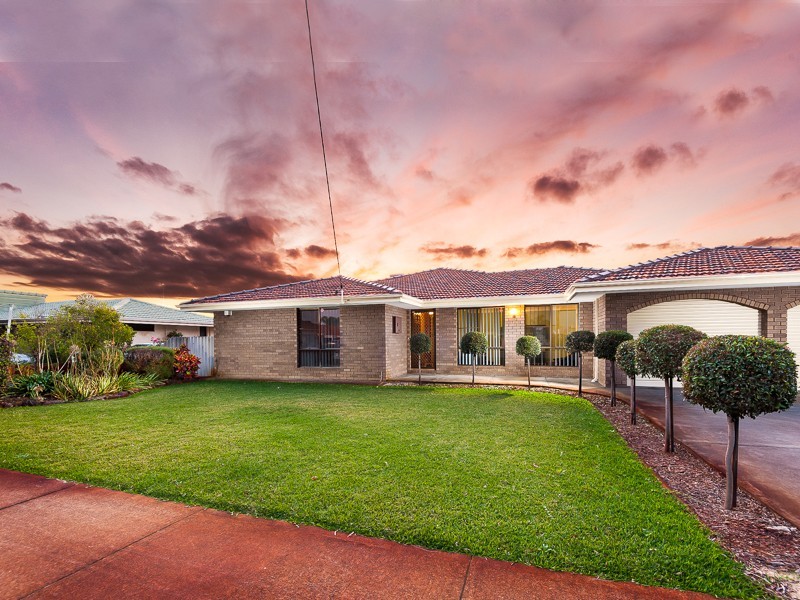 60 Hamilton Street, Cannington WA 6107