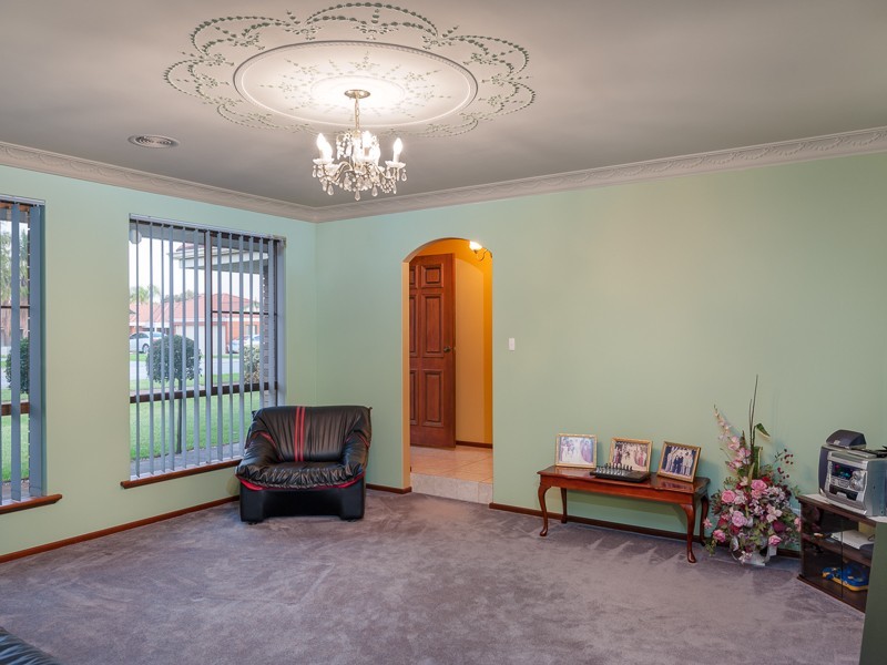 60 Hamilton Street, Cannington WA 6107