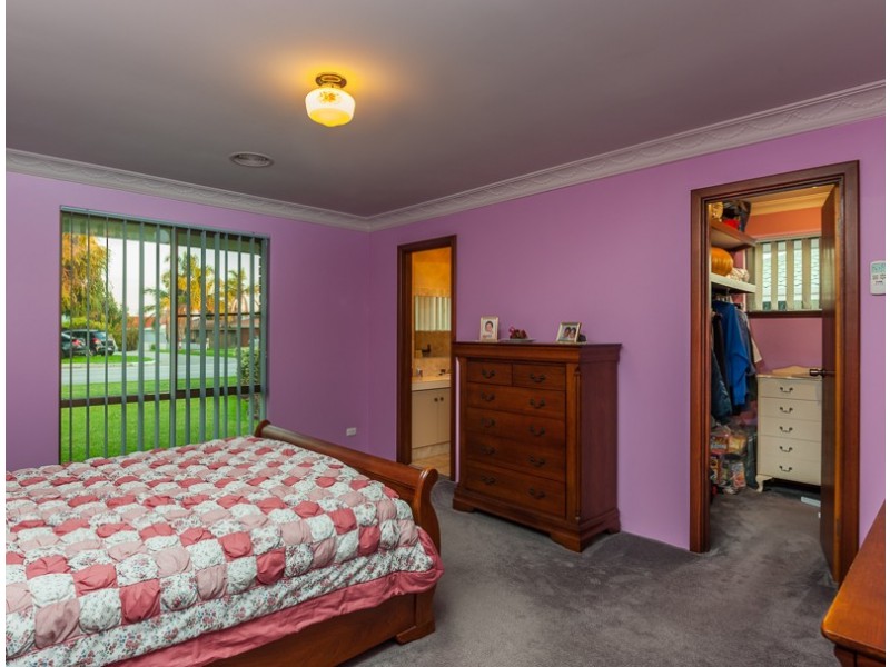 60 Hamilton Street, Cannington WA 6107