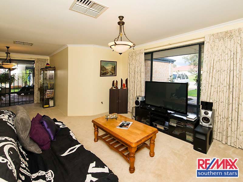 3 Rand Street, Maddington WA 6109