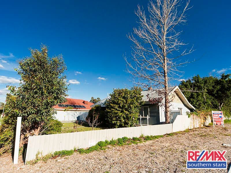 81 Elizabeth Street, East Cannington WA 6107