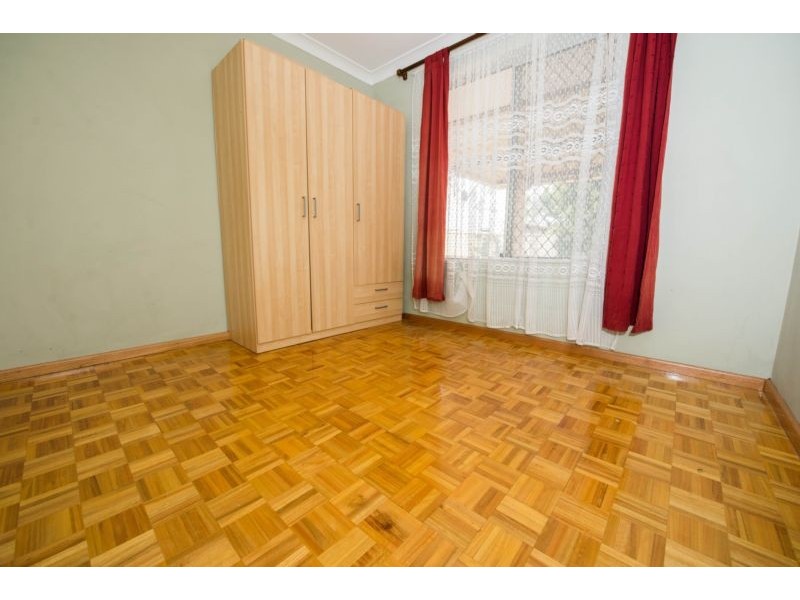 26 Streatham Street, Beckenham WA 6107