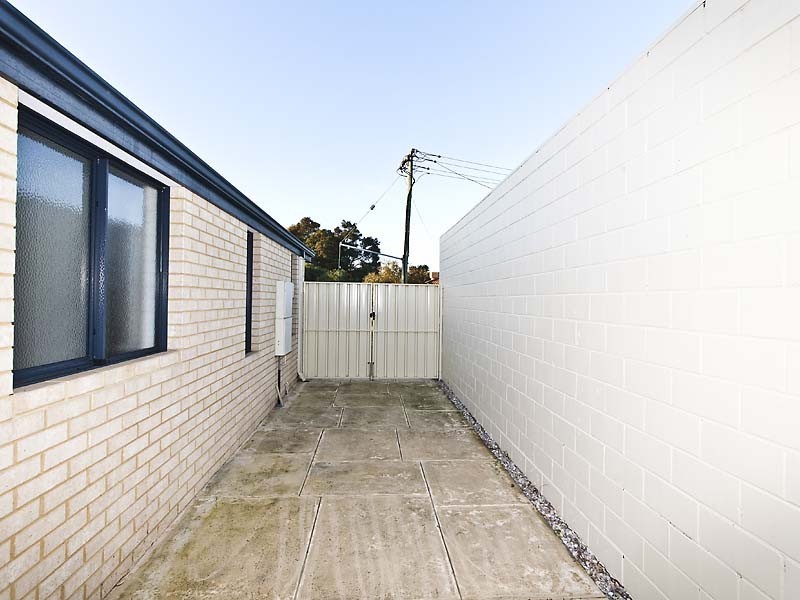 15 Turnstone Gardens, East Cannington WA 6107