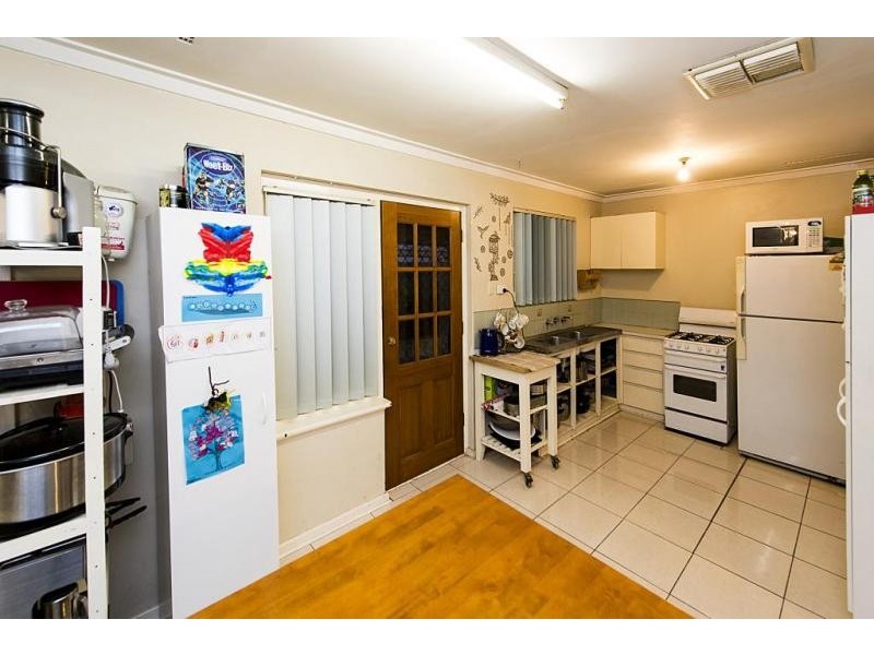 78 Dulwich Street, Beckenham WA 6107